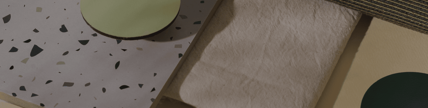 Moodboard décoration avec échantillons de matières naturelles, terrazzo, tissu beige et formes géométriques – inspirations design d’intérieur chez Bob Corner, concept store déco