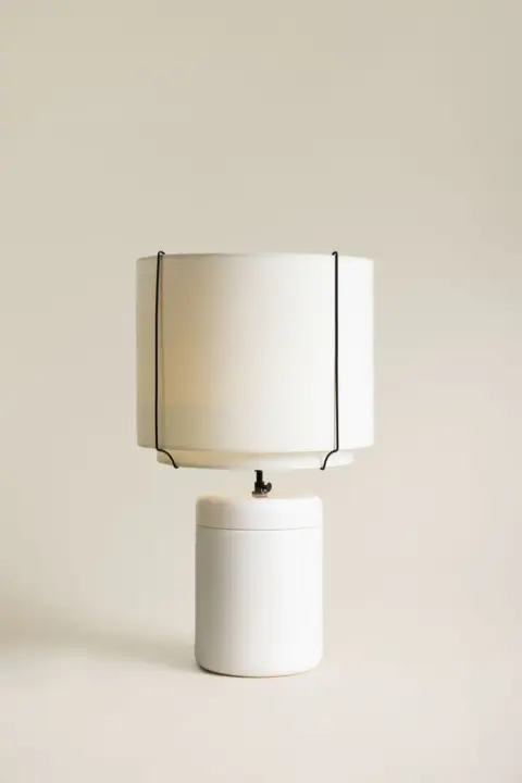 Lampe Totem Blanc – Charolles 1844