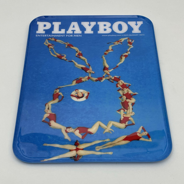 Plateau Playboy 2013-08 – Bazardeluxe